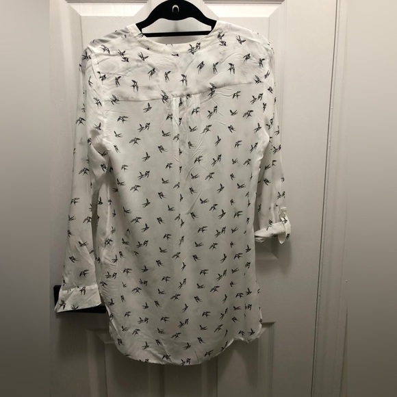 Women’s Blouse - Picture 3 of 5